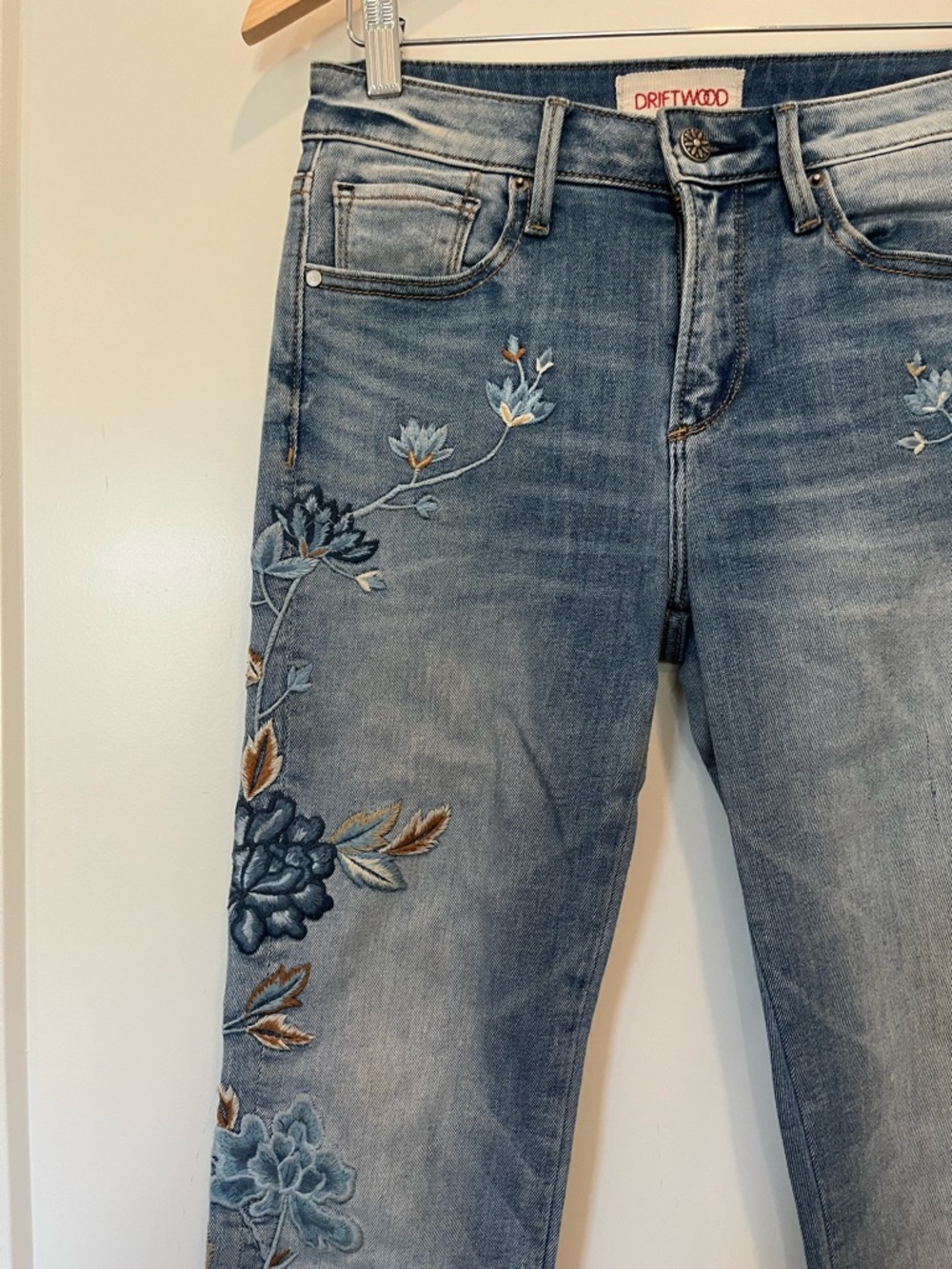 Driftwood Isabel Embroidered Floral  Flare Bootcut Boho Western Cowgirl Jeans 25 - Picture 4 of 16